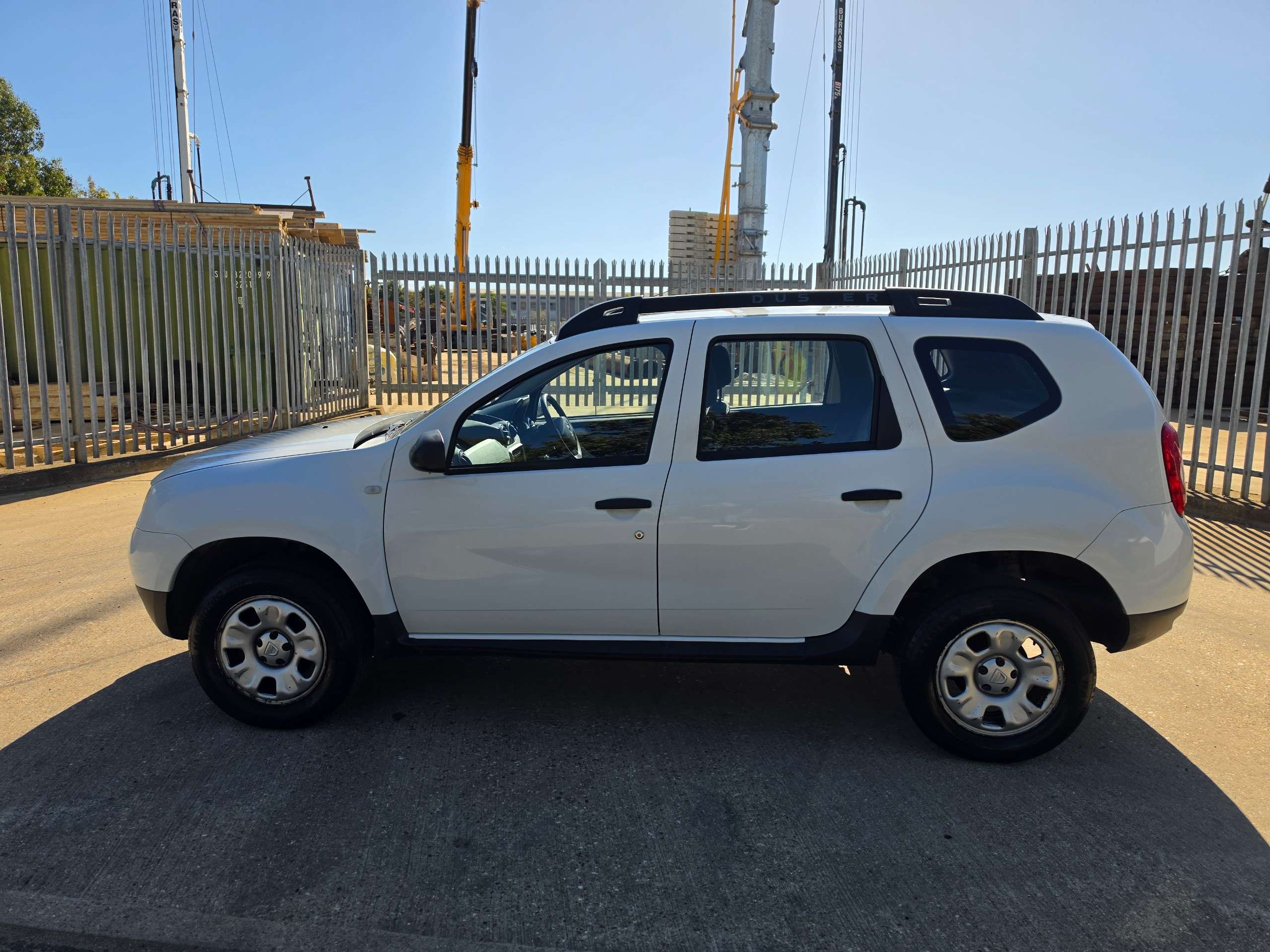 2016 DACIA DUSTER 2016 DACIA DUSTER