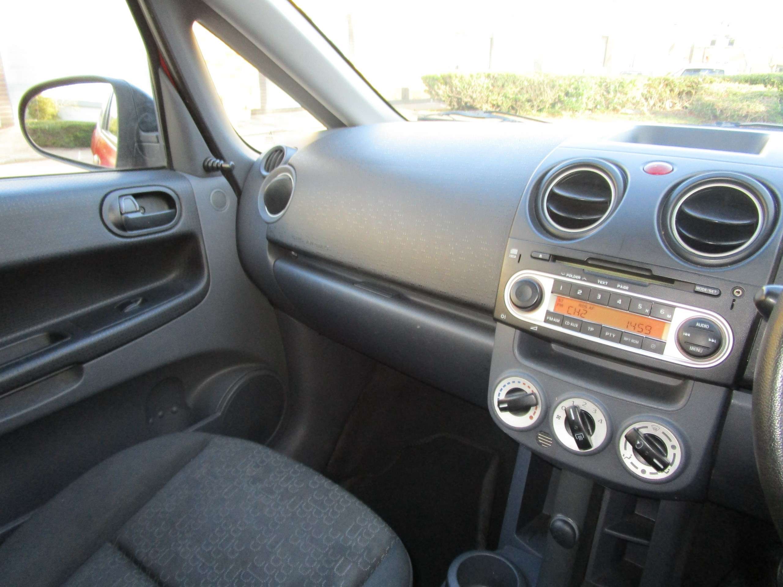 2013 MITSUBISHI COLT 2013 MITSUBISHI COLT