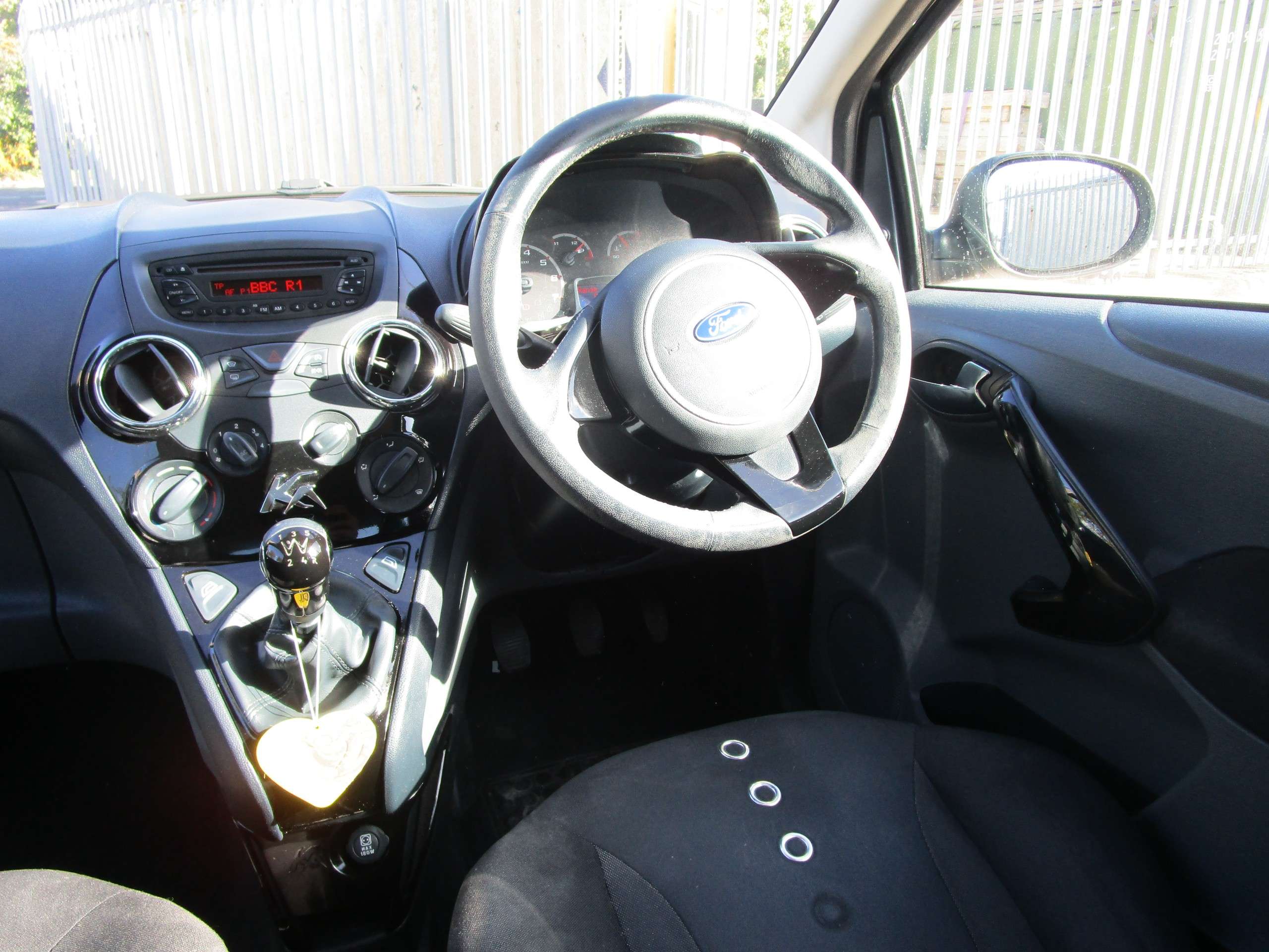 2012 FORD KA 2012 FORD KA