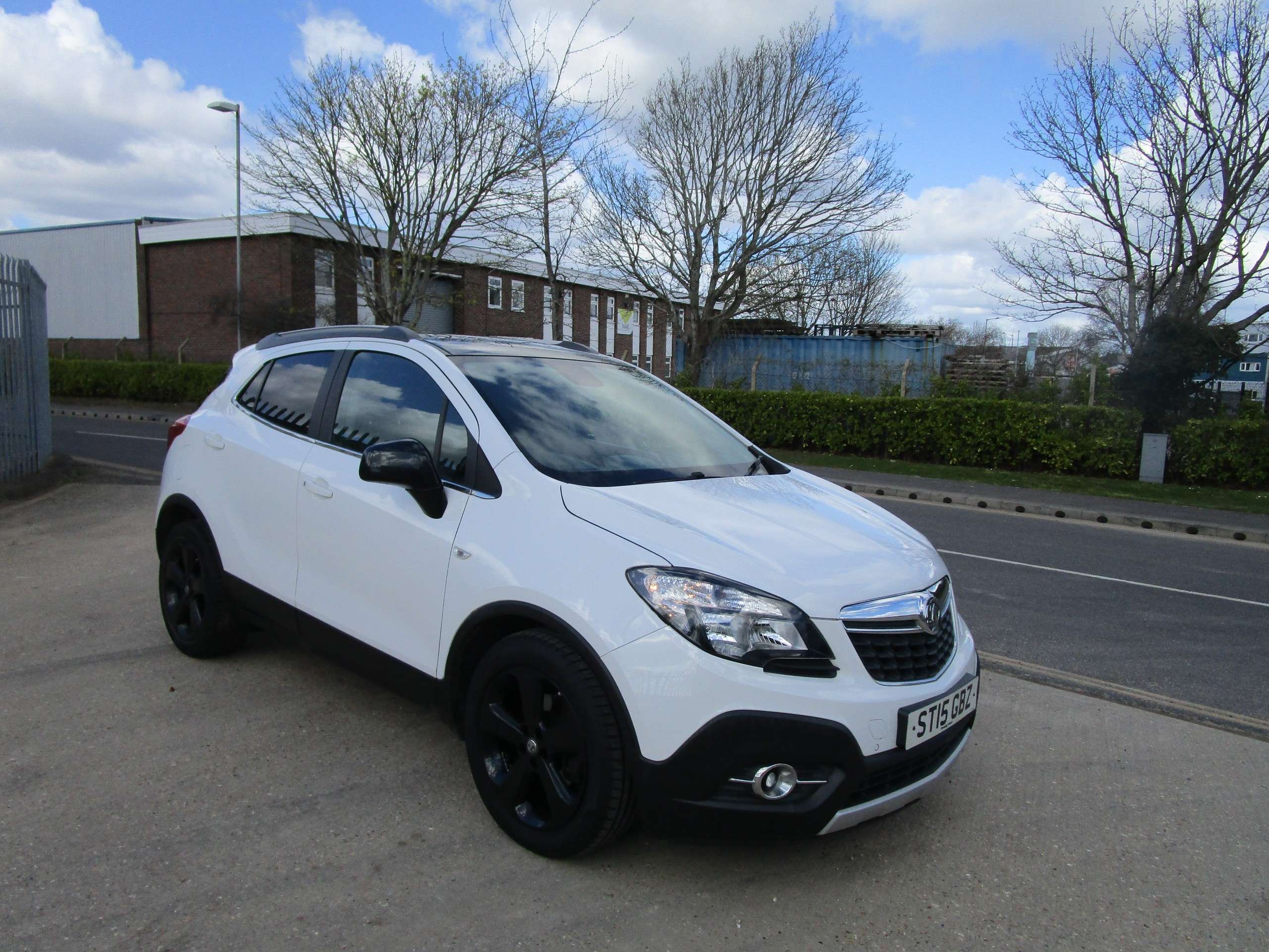 A 2015 VAUXHALL MOKKA 1.4i Turbo Limited Edition SUV 5dr Petrol Manual 2WD Euro 6 (s/s) (140 ps) A 2015 VAUXHALL MOKKA 1.4i Turbo Limited Edition SUV 5dr Petrol Manual 2WD Euro 6 (s/s) (140 ps)