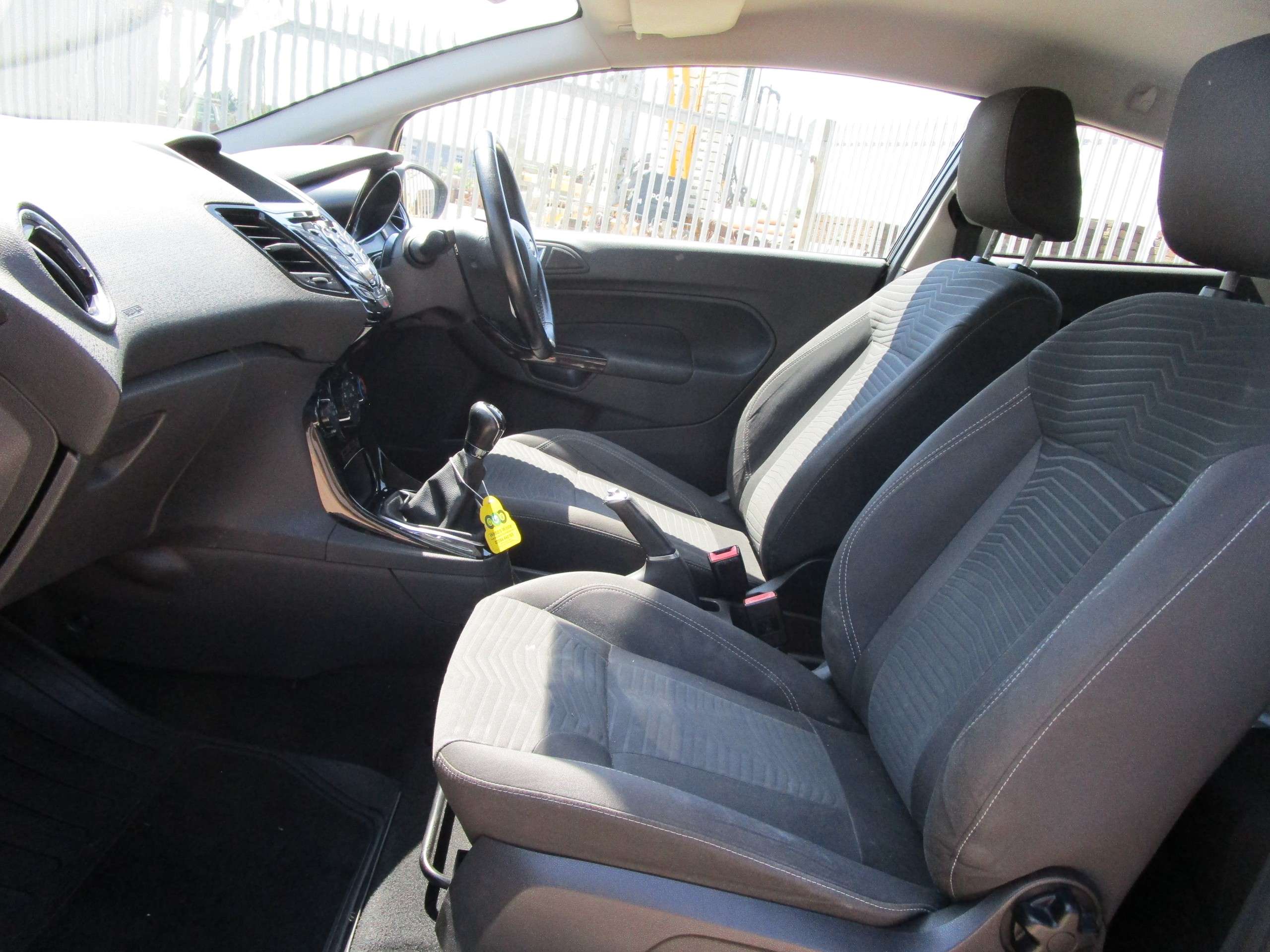 2015 FORD FIESTA 2015 FORD FIESTA