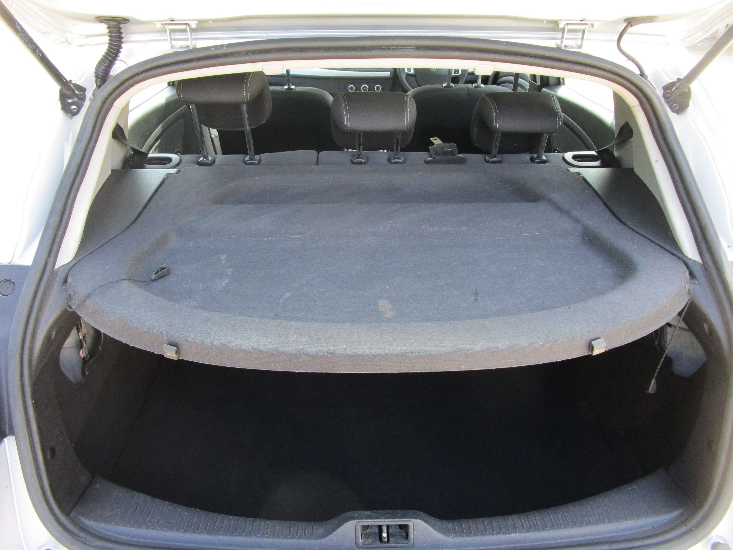 2011 RENAULT MEGANE 2011 RENAULT MEGANE