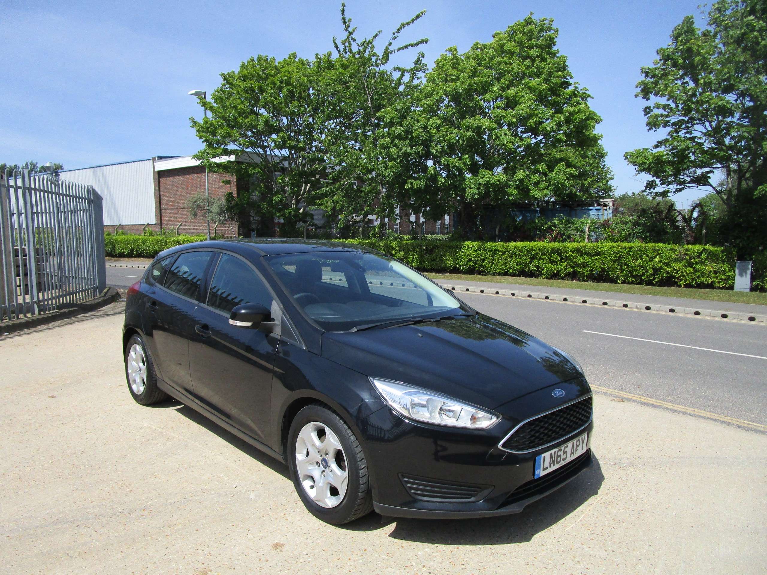 A 2015 FORD FOCUS 1.5 TDCi Style Hatchback 5dr Diesel Manual Euro 6 (s/s) (95 ps) A 2015 FORD FOCUS 1.5 TDCi Style Hatchback 5dr Diesel Manual Euro 6 (s/s) (95 ps)