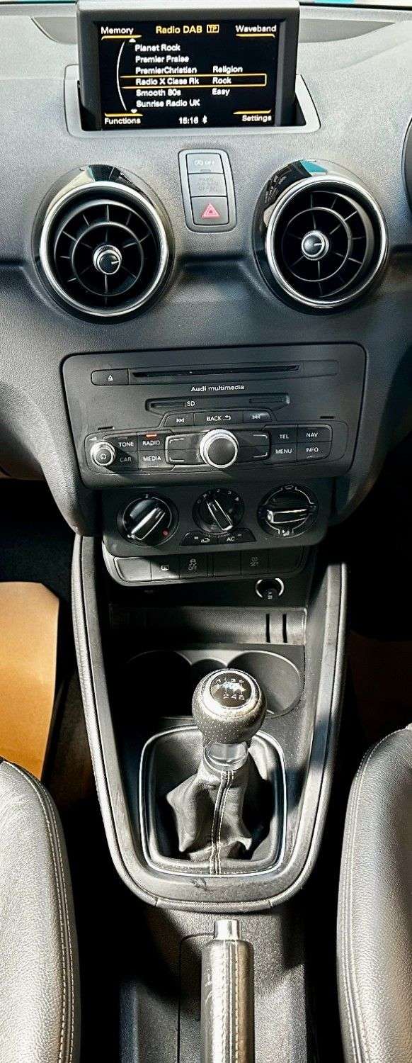 2014 AUDI A1 2014 AUDI A1