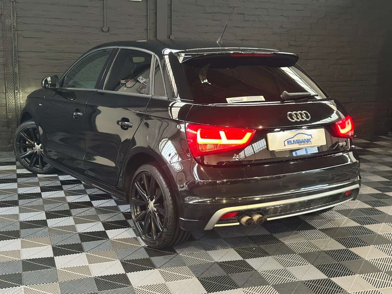 0 AUDI A1 0 AUDI A1