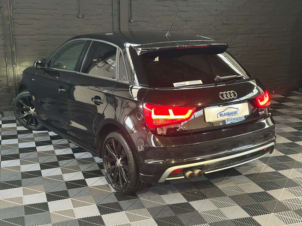 0 AUDI A1 0 AUDI A1