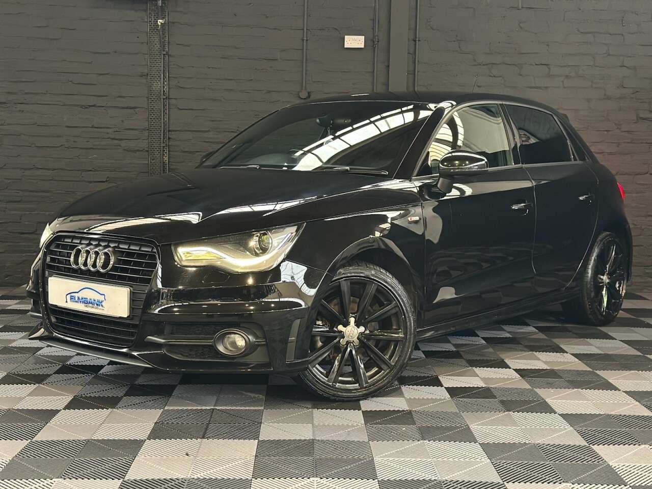 0 AUDI A1 0 AUDI A1