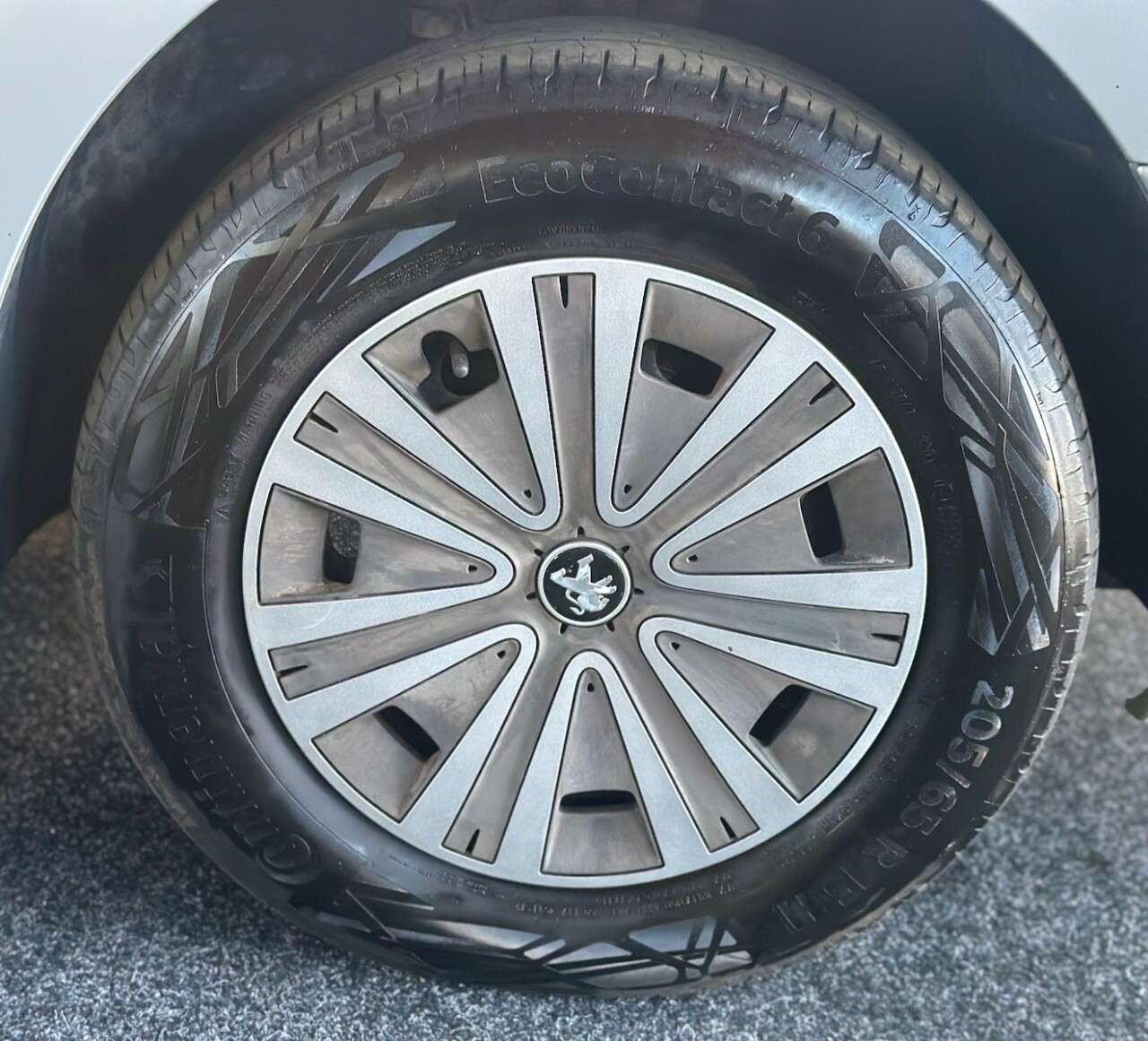 2017 PEUGEOT PARTNER TEPEE 2017 PEUGEOT PARTNER TEPEE