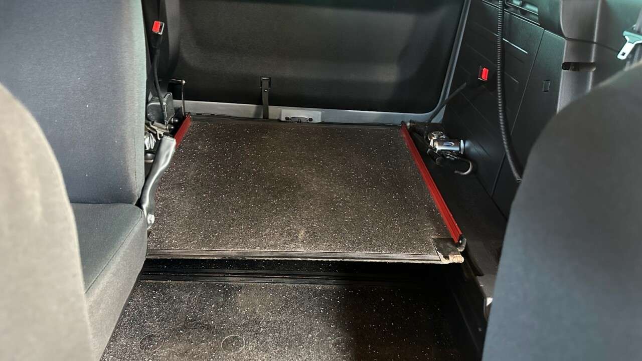 2017 PEUGEOT PARTNER TEPEE 2017 PEUGEOT PARTNER TEPEE