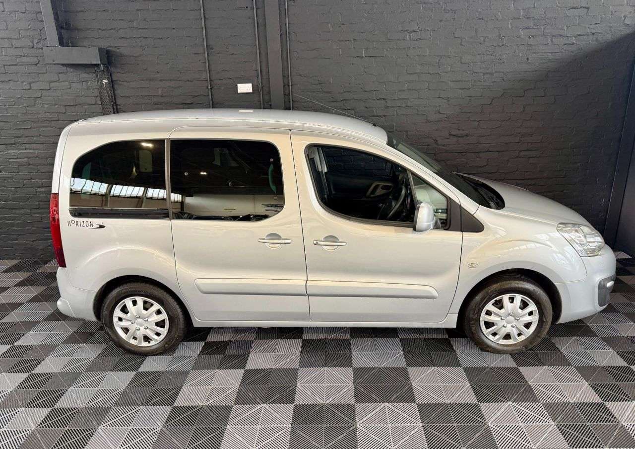 2017 PEUGEOT PARTNER TEPEE 2017 PEUGEOT PARTNER TEPEE