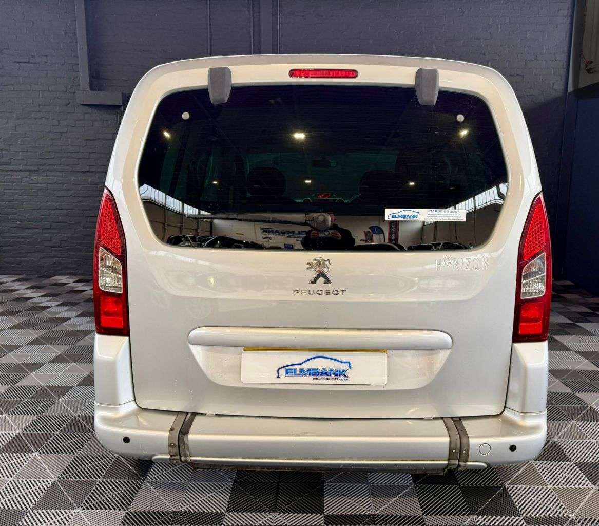 2017 PEUGEOT PARTNER TEPEE 2017 PEUGEOT PARTNER TEPEE