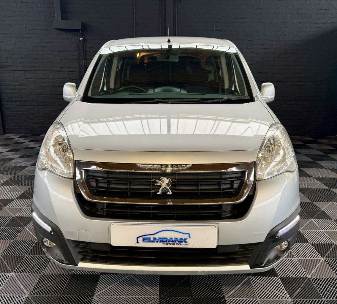 2017 PEUGEOT PARTNER TEPEE 2017 PEUGEOT PARTNER TEPEE