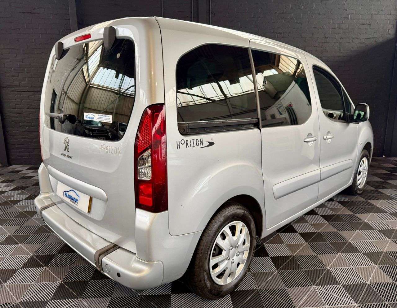 2017 PEUGEOT PARTNER TEPEE 2017 PEUGEOT PARTNER TEPEE