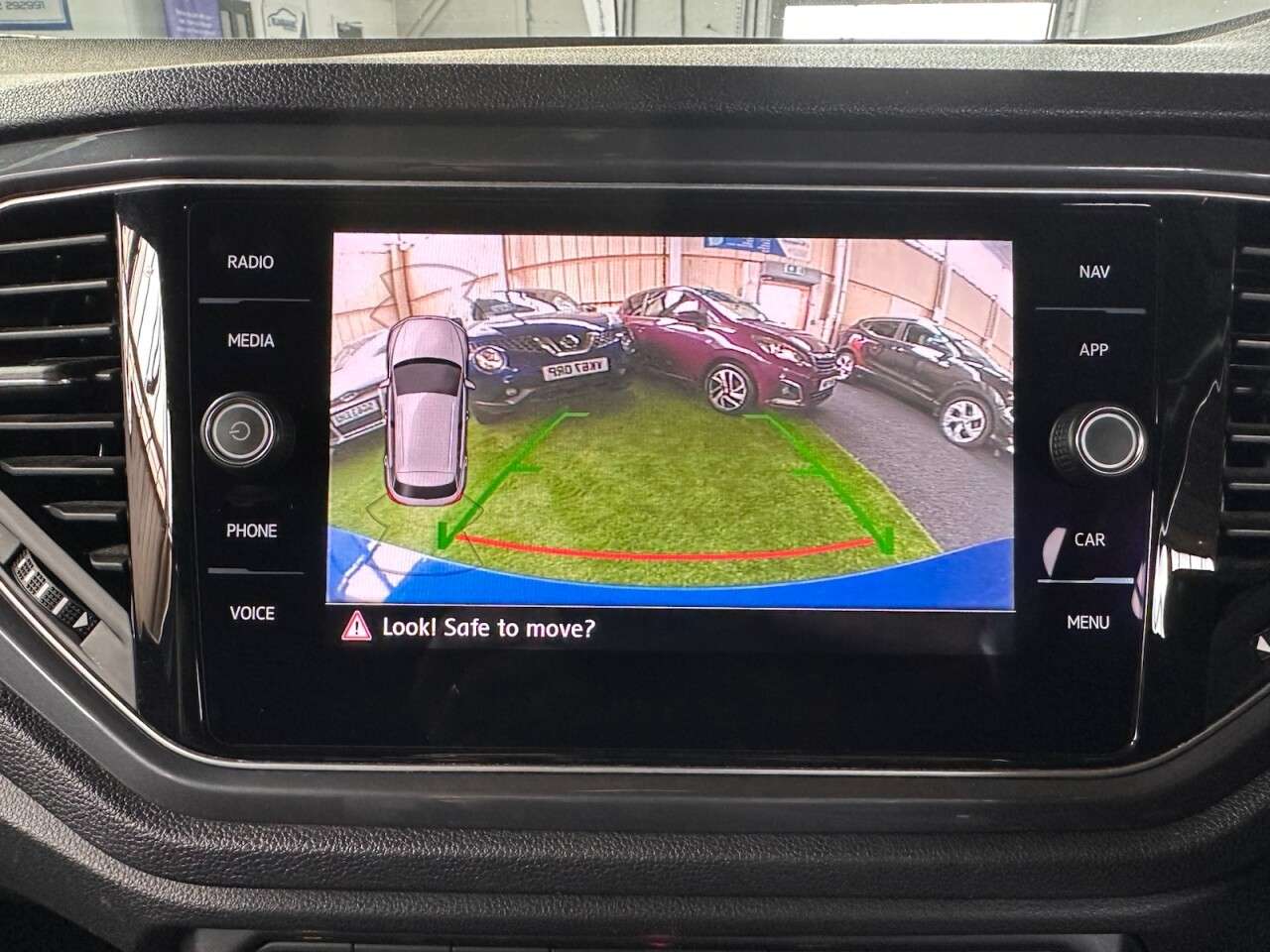 2020 VOLKSWAGEN T-ROC 2020 VOLKSWAGEN T-ROC