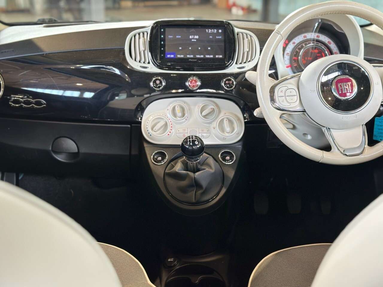2019 FIAT 500 2019 FIAT 500