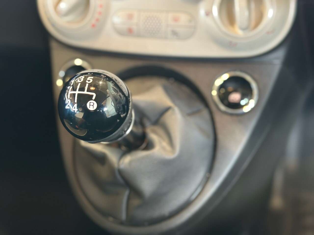 2019 FIAT 500 2019 FIAT 500