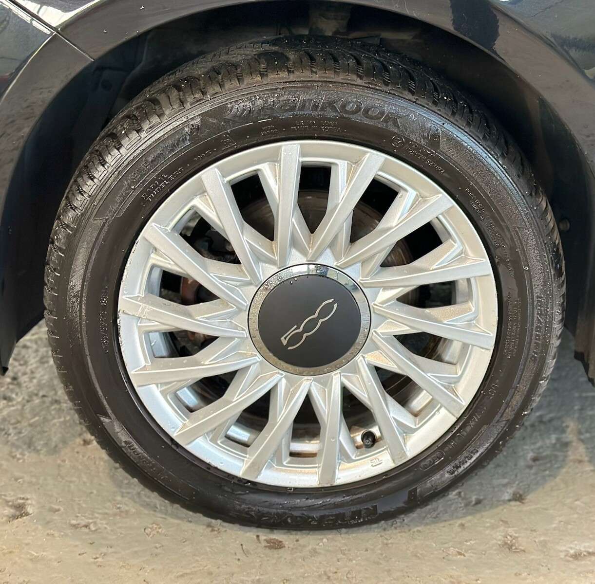 2019 FIAT 500 2019 FIAT 500