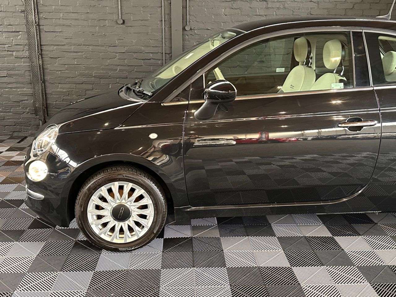 2019 FIAT 500 2019 FIAT 500