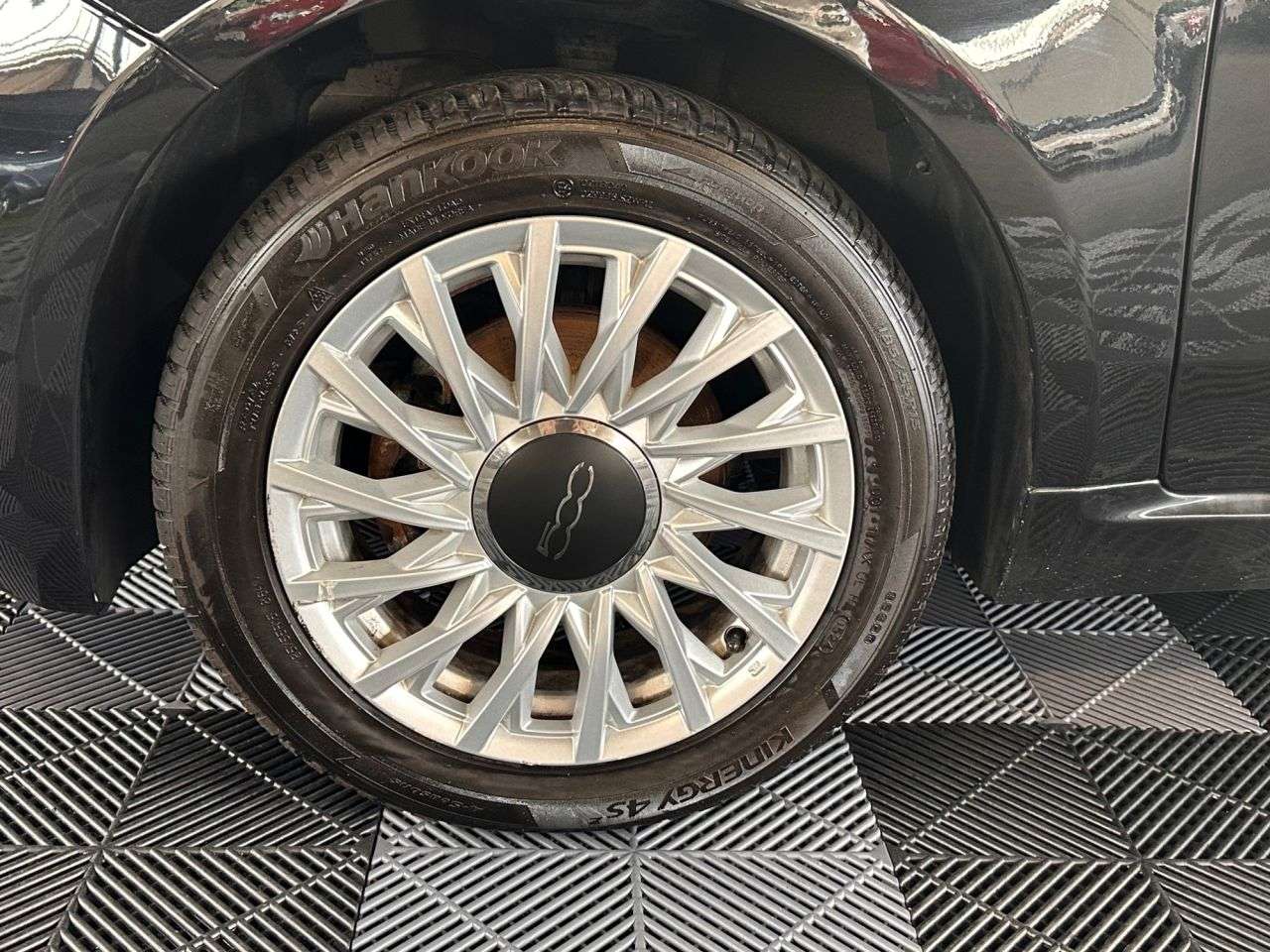 2019 FIAT 500 2019 FIAT 500