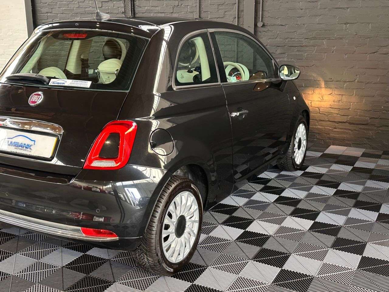 2019 FIAT 500 2019 FIAT 500