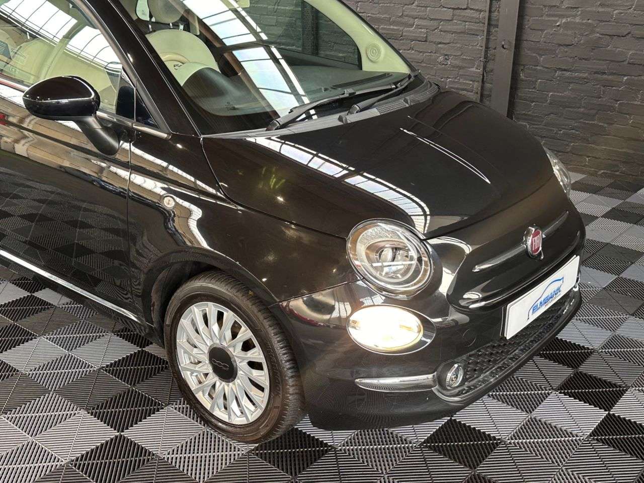 2019 FIAT 500 2019 FIAT 500