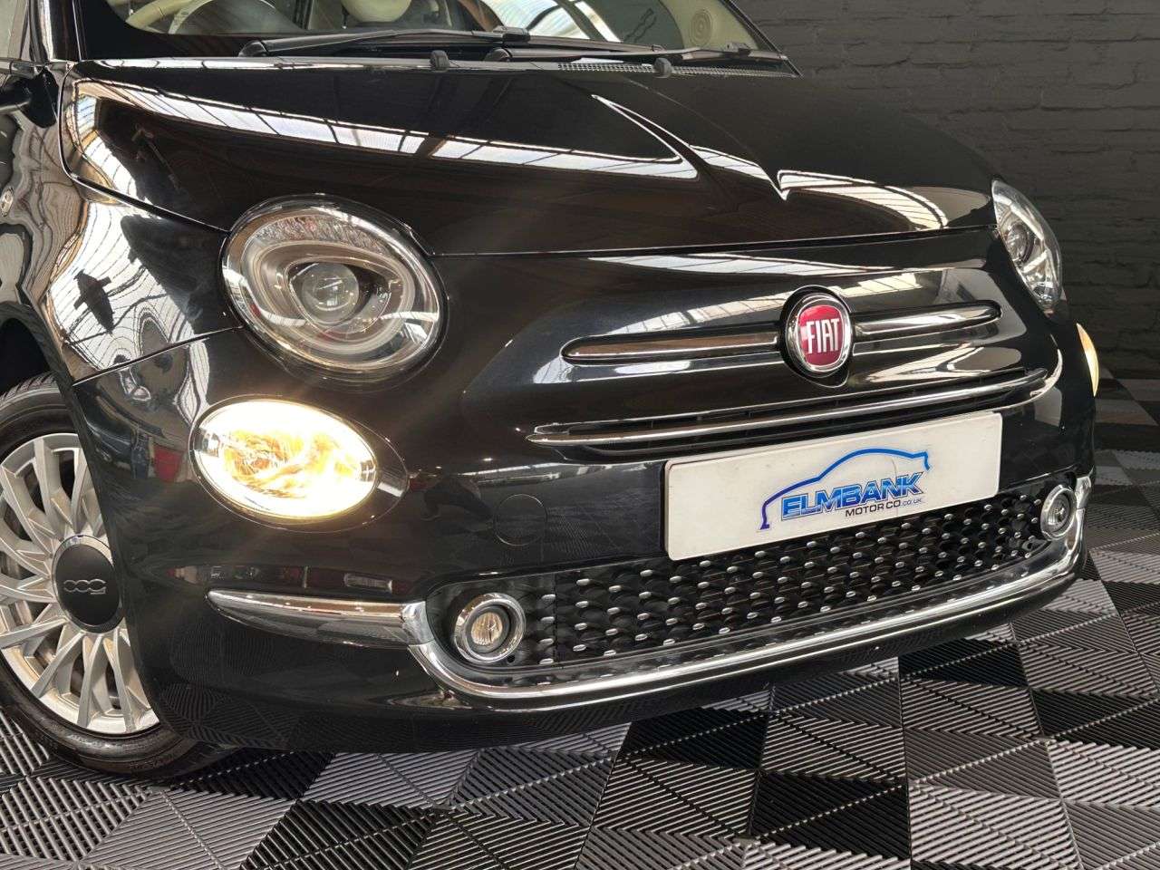 2019 FIAT 500 2019 FIAT 500