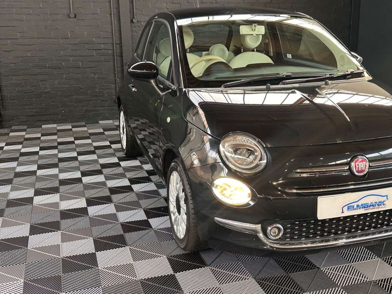 2019 FIAT 500 2019 FIAT 500