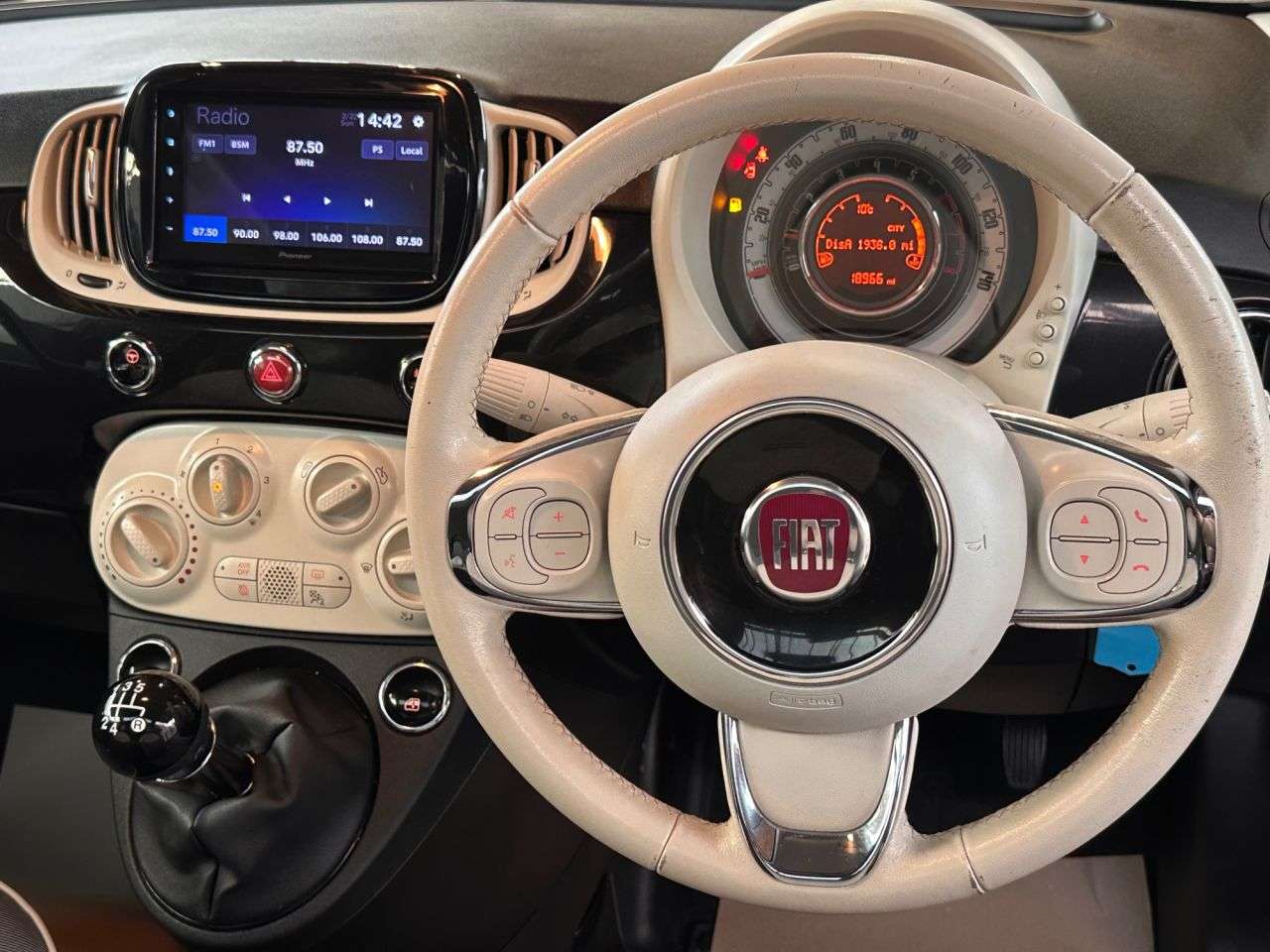 2019 FIAT 500 2019 FIAT 500