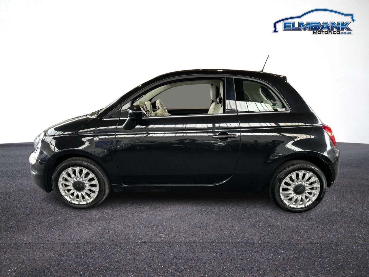 A 2018 FIAT 500 1.2 Lounge Hatchback 3dr Petrol Manual Euro 6 (s/s) (69 bhp) ULEZ COMPLIANT A 2018 FIAT 500 1.2 Lounge Hatchback 3dr Petrol Manual Euro 6 (s/s) (69 bhp) ULEZ COMPLIANT