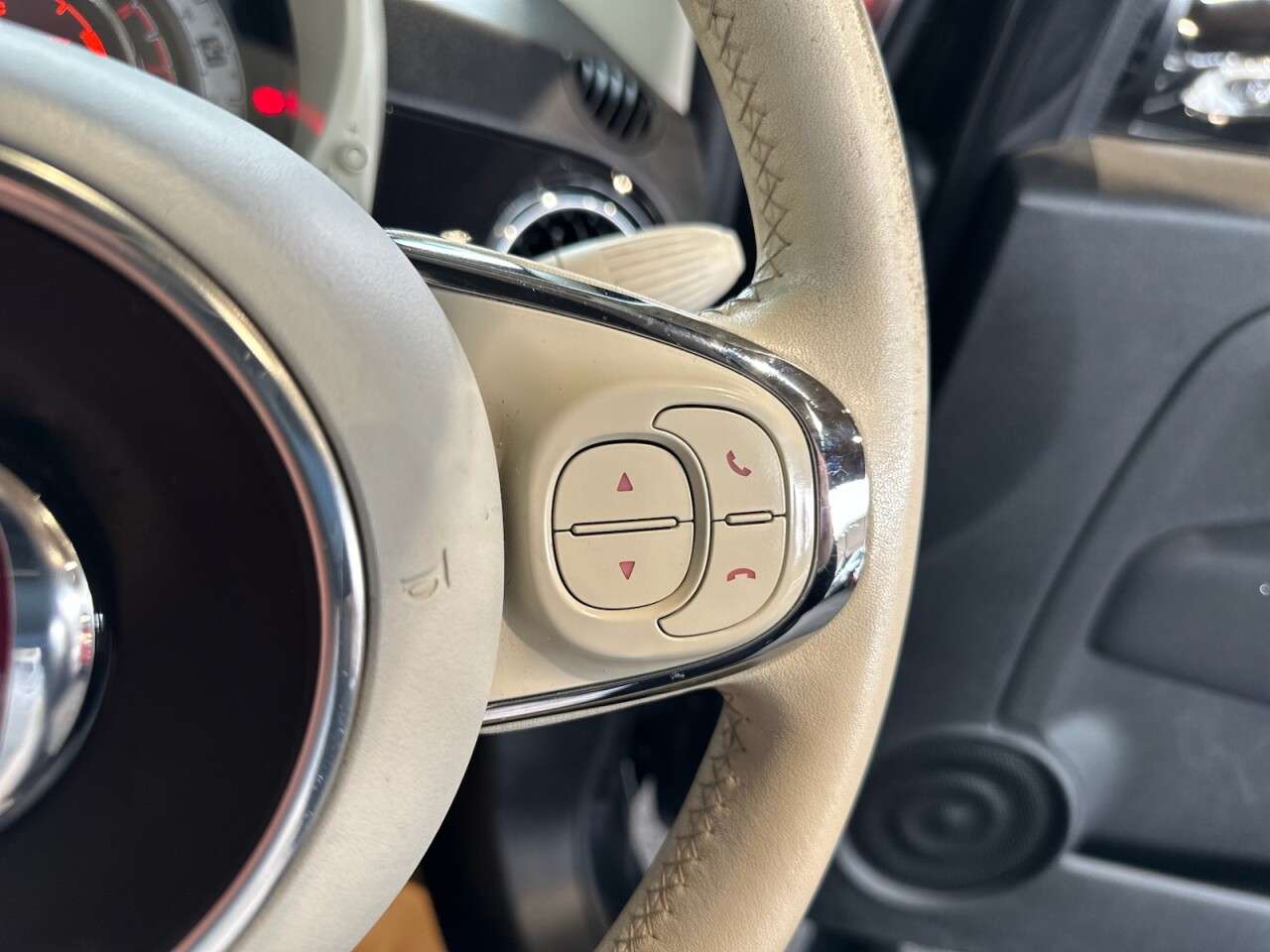 2018 FIAT 500 2018 FIAT 500