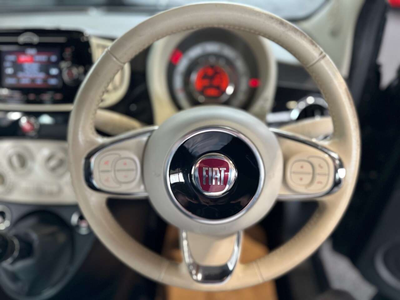 2018 FIAT 500 2018 FIAT 500