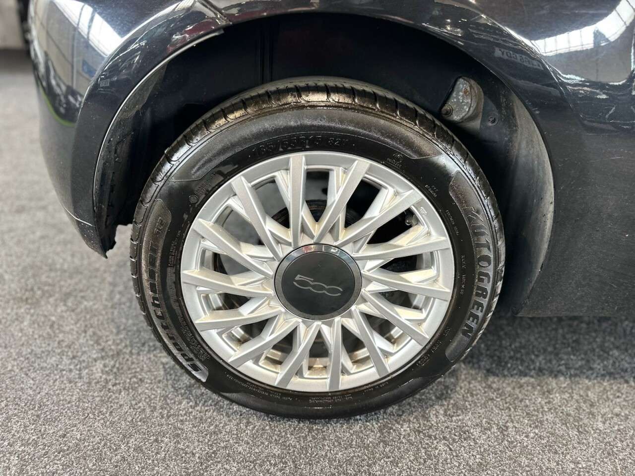 2018 FIAT 500 2018 FIAT 500