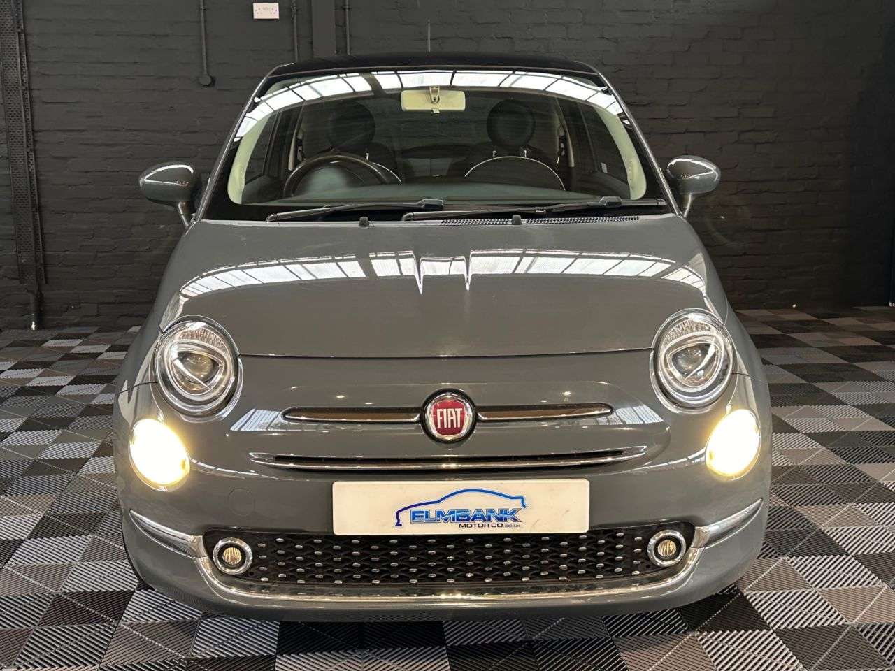 A 2019 FIAT 500 1.2 Lounge Hatchback 3dr Petrol Manual Euro 6 (s/s) (69 bhp) VERY LOW MILES A 2019 FIAT 500 1.2 Lounge Hatchback 3dr Petrol Manual Euro 6 (s/s) (69 bhp) VERY LOW MILES