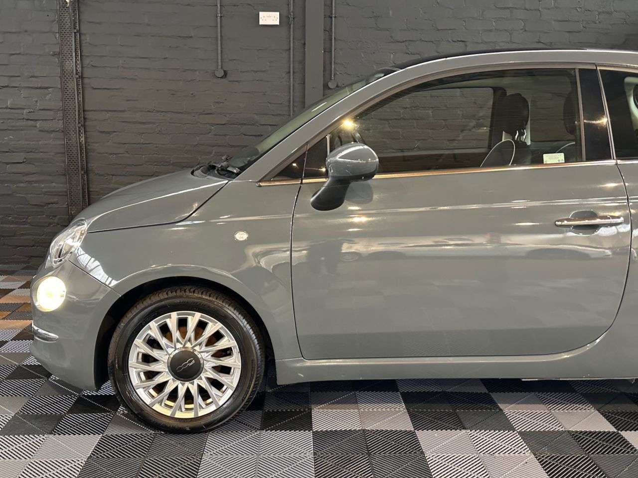 2019 FIAT 500 2019 FIAT 500
