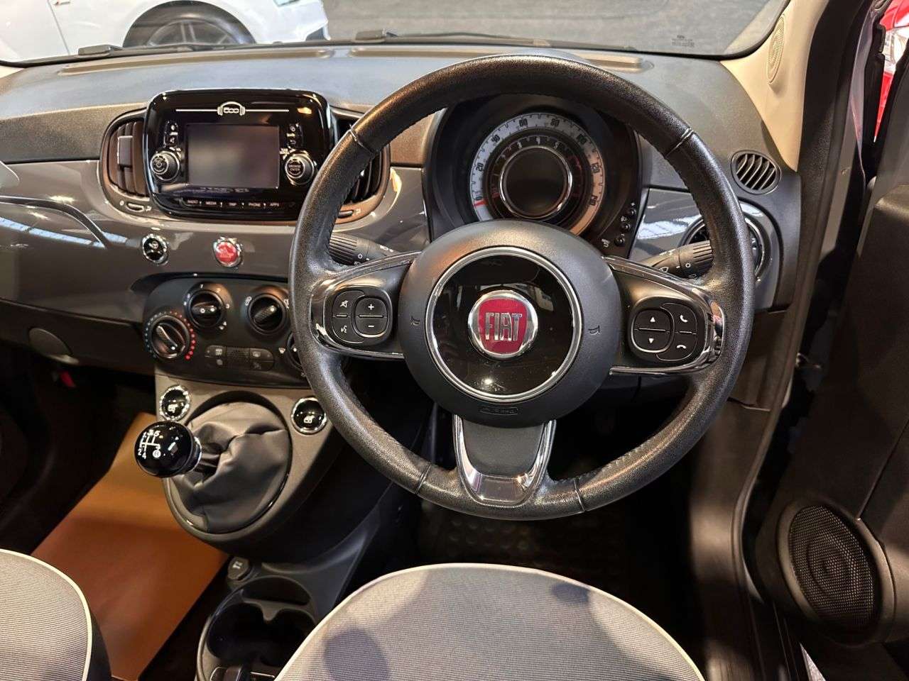 2019 FIAT 500 2019 FIAT 500