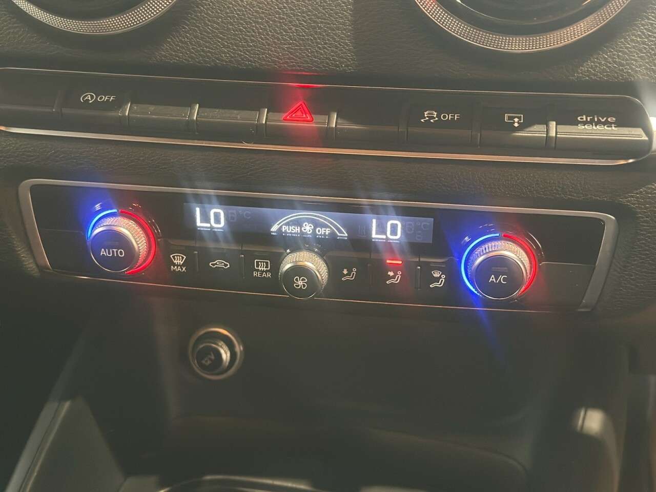 2016 AUDI A3 2016 AUDI A3