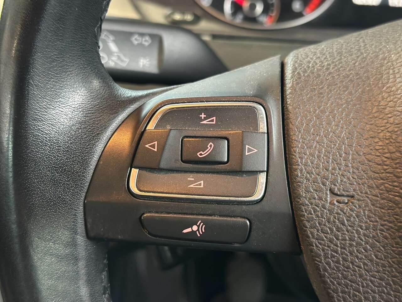 2012 VOLKSWAGEN PASSAT 2012 VOLKSWAGEN PASSAT