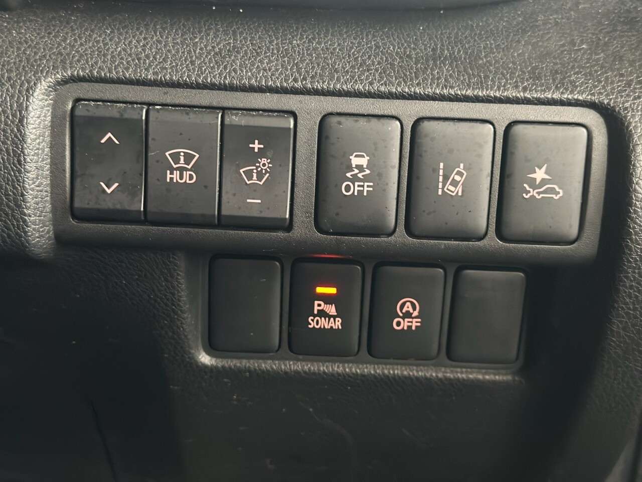 2018 MITSUBISHI ECLIPSE CROSS 2018 MITSUBISHI ECLIPSE CROSS