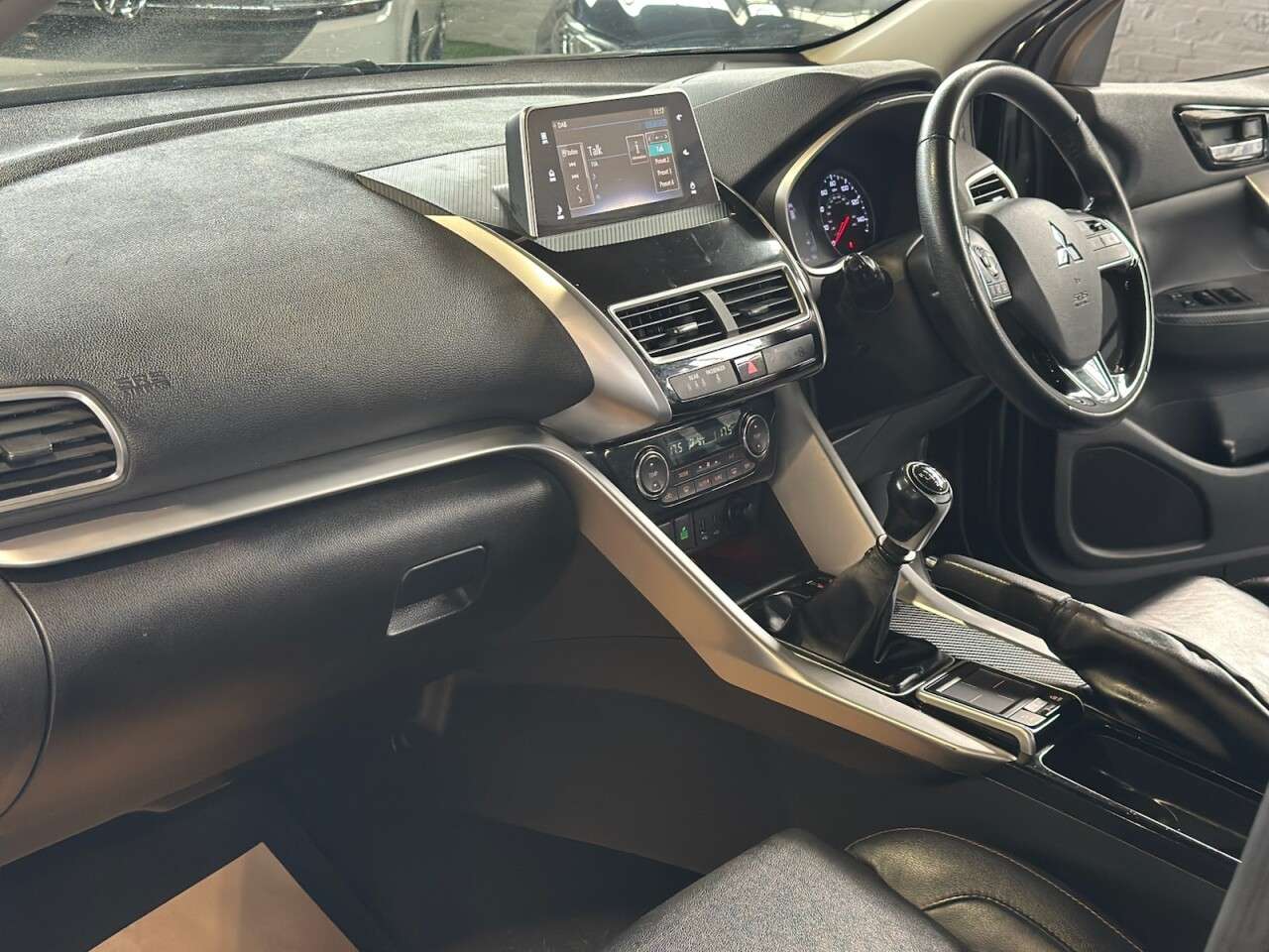 2018 MITSUBISHI ECLIPSE CROSS 2018 MITSUBISHI ECLIPSE CROSS