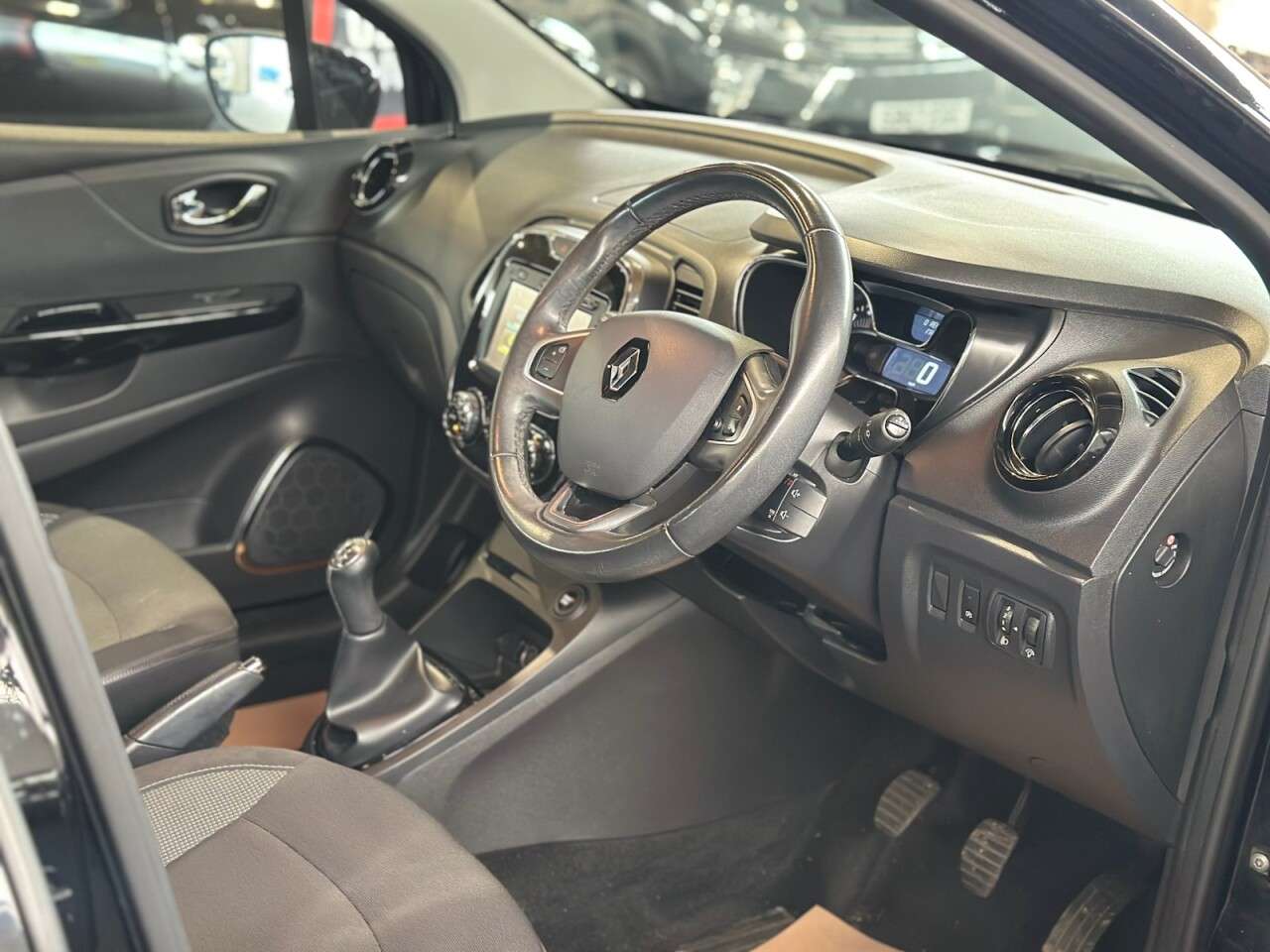 2016 RENAULT CAPTUR 2016 RENAULT CAPTUR