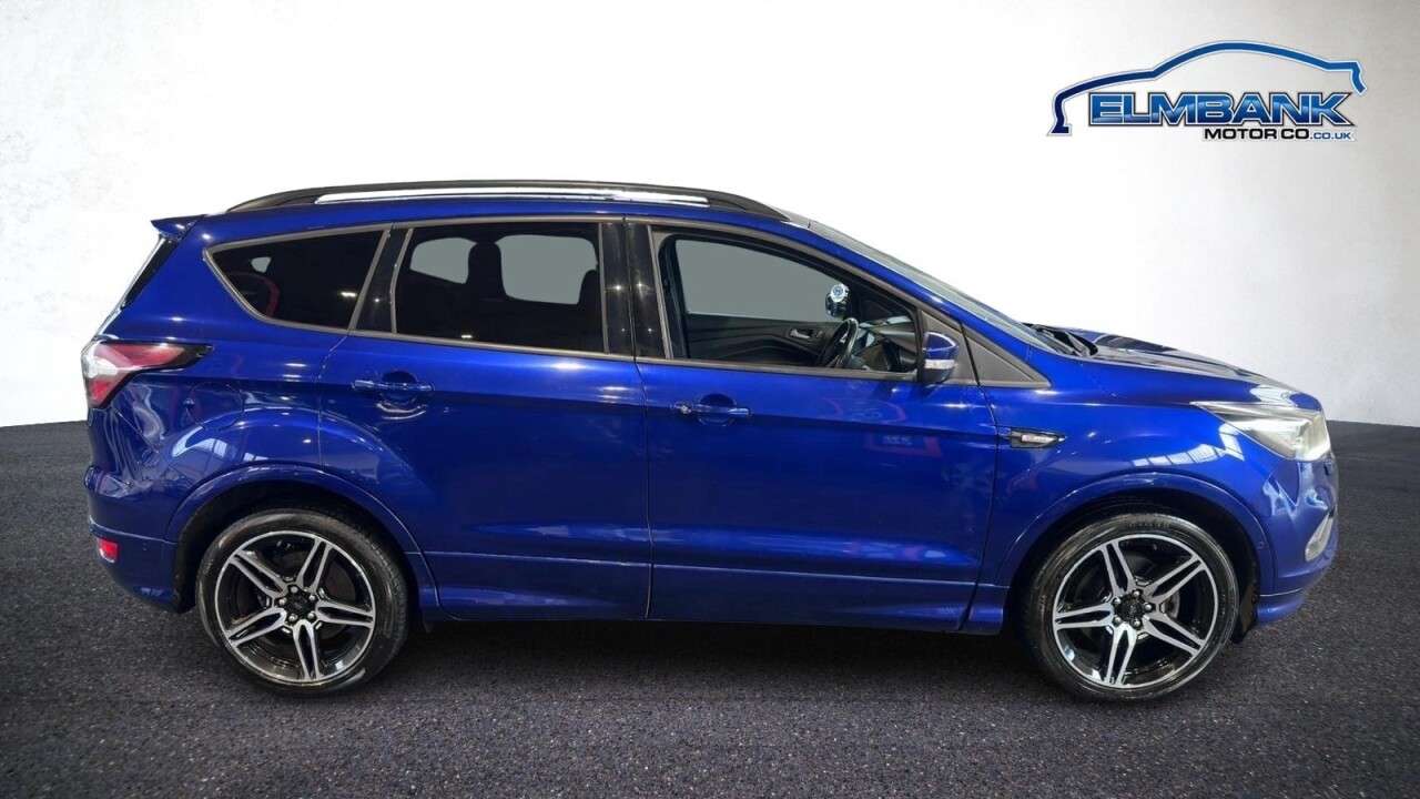 A 2017 FORD KUGA 2.0 TDCi EcoBlue ST-Line SUV 5dr Diesel Manual Euro 6 (s/s) (150 ps) FORD K A 2017 FORD KUGA 2.0 TDCi EcoBlue ST-Line SUV 5dr Diesel Manual Euro 6 (s/s) (150 ps) FORD K