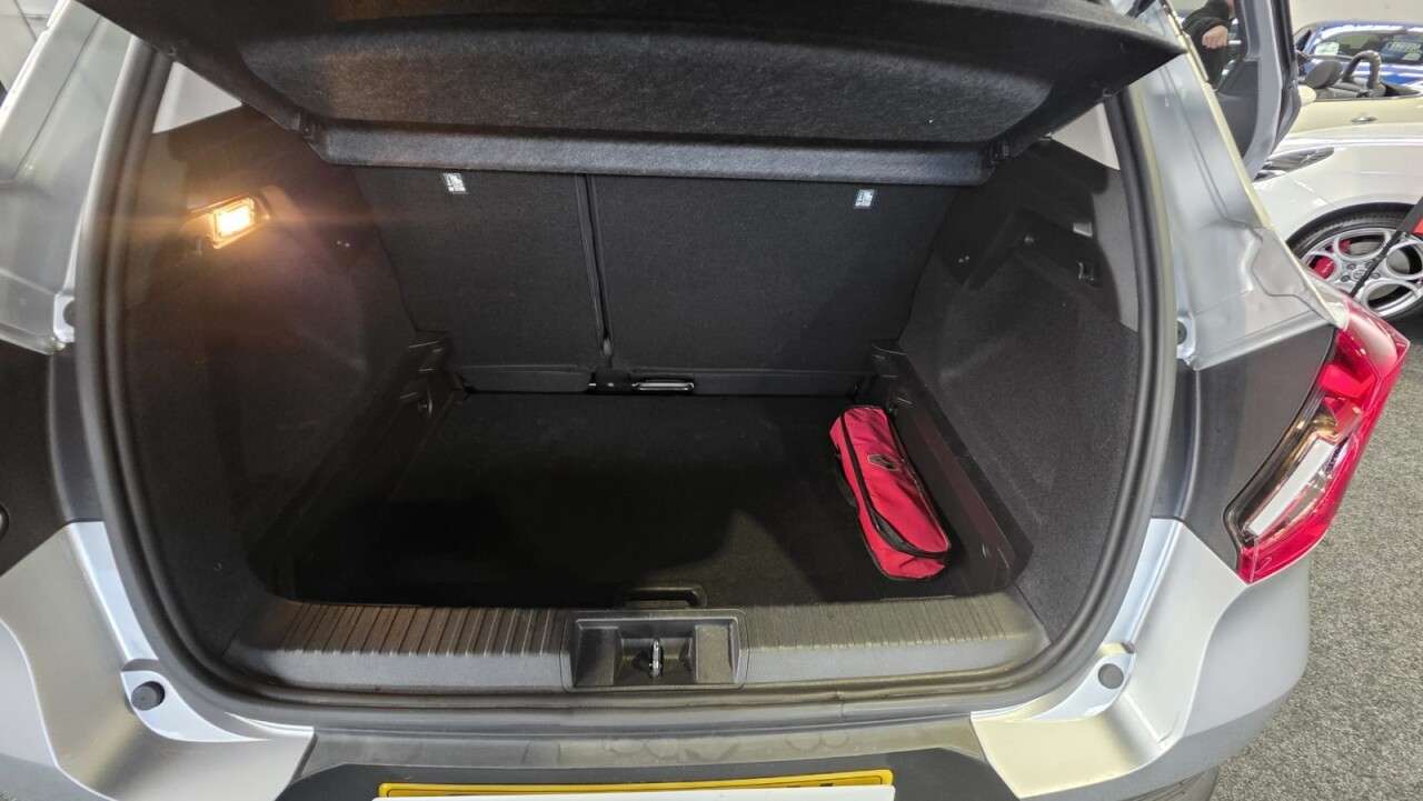 2021 RENAULT CAPTUR 2021 RENAULT CAPTUR