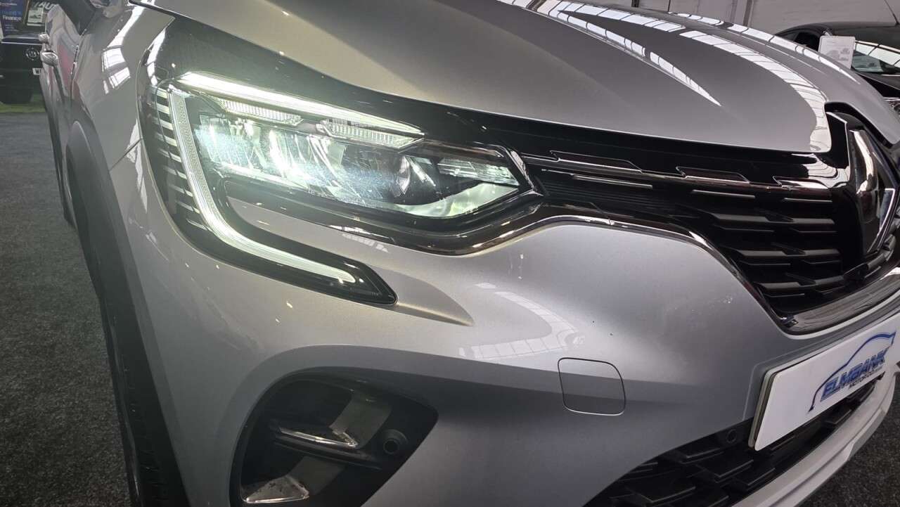 2021 RENAULT CAPTUR 2021 RENAULT CAPTUR