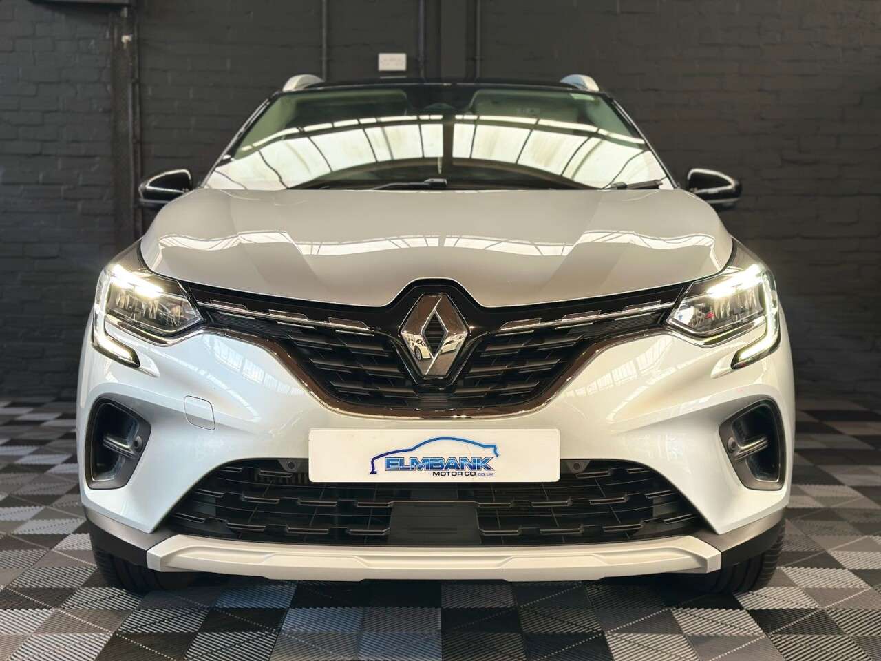 A 2021 RENAULT CAPTUR 1.0 TCe S Edition SUV 5dr Petrol Manual Euro 6 (s/s) (90 ps) GREAT SPEC - M A 2021 RENAULT CAPTUR 1.0 TCe S Edition SUV 5dr Petrol Manual Euro 6 (s/s) (90 ps) GREAT SPEC - M