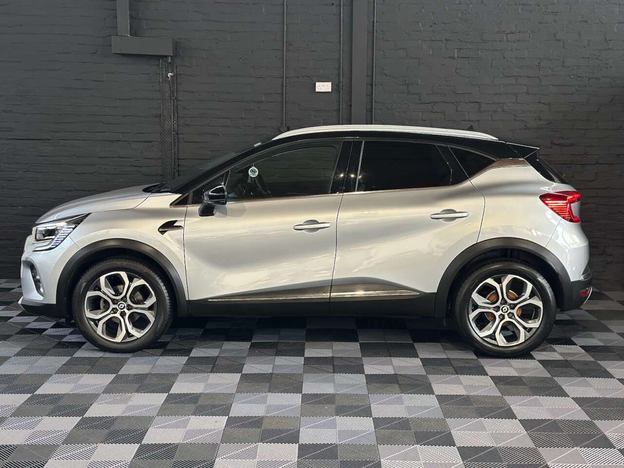 2021 RENAULT CAPTUR 2021 RENAULT CAPTUR