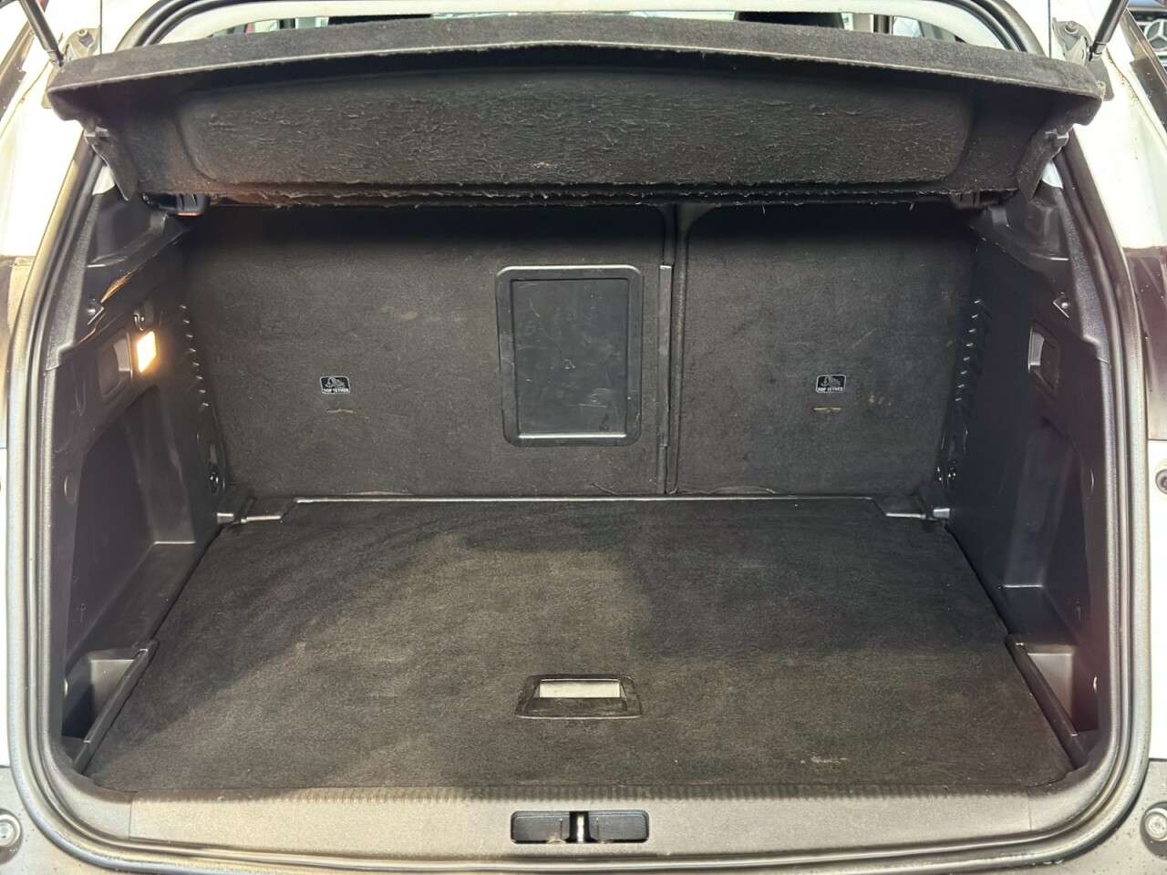 null PEUGEOT 3008 null PEUGEOT 3008