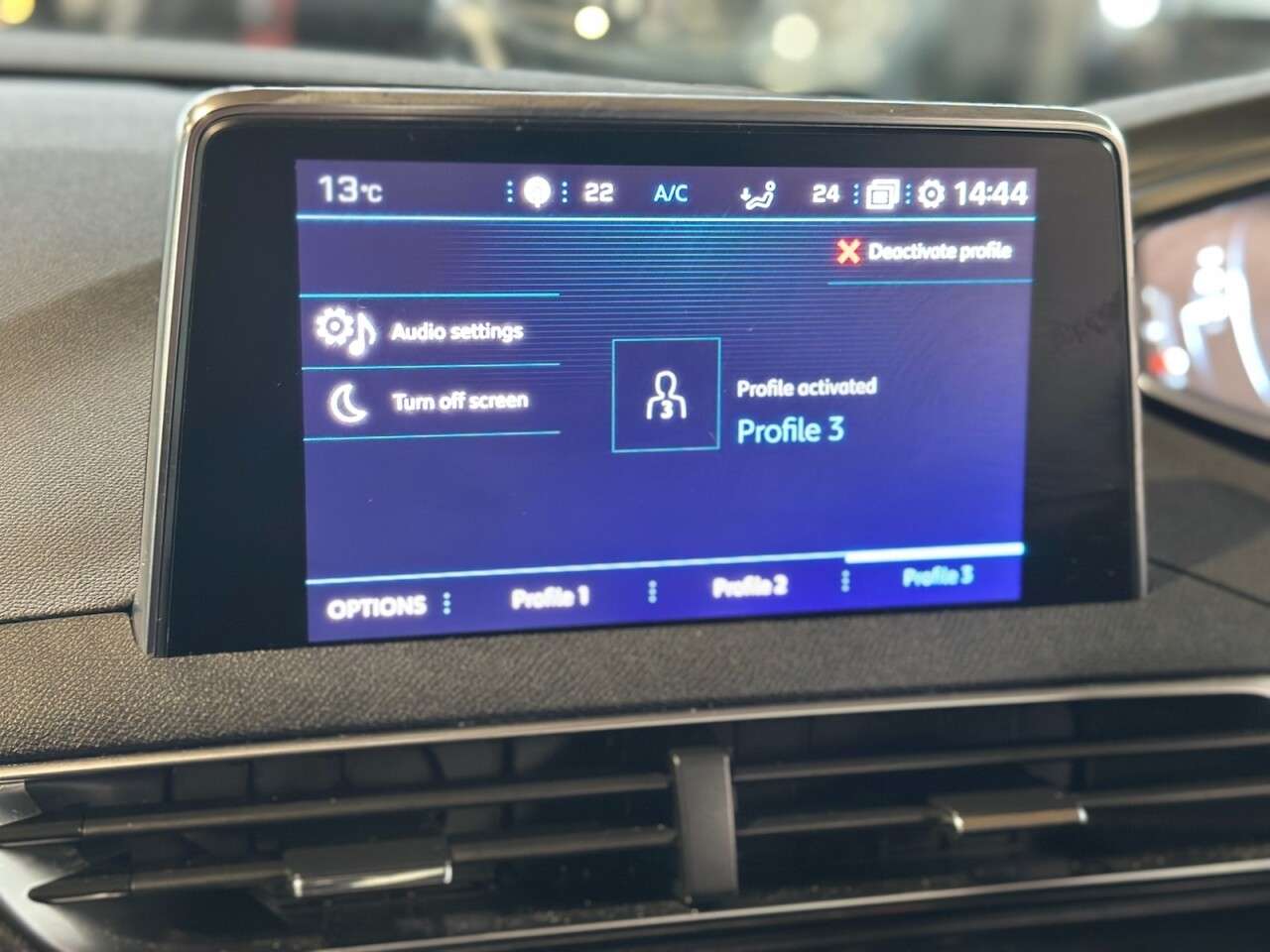 null PEUGEOT 3008 null PEUGEOT 3008