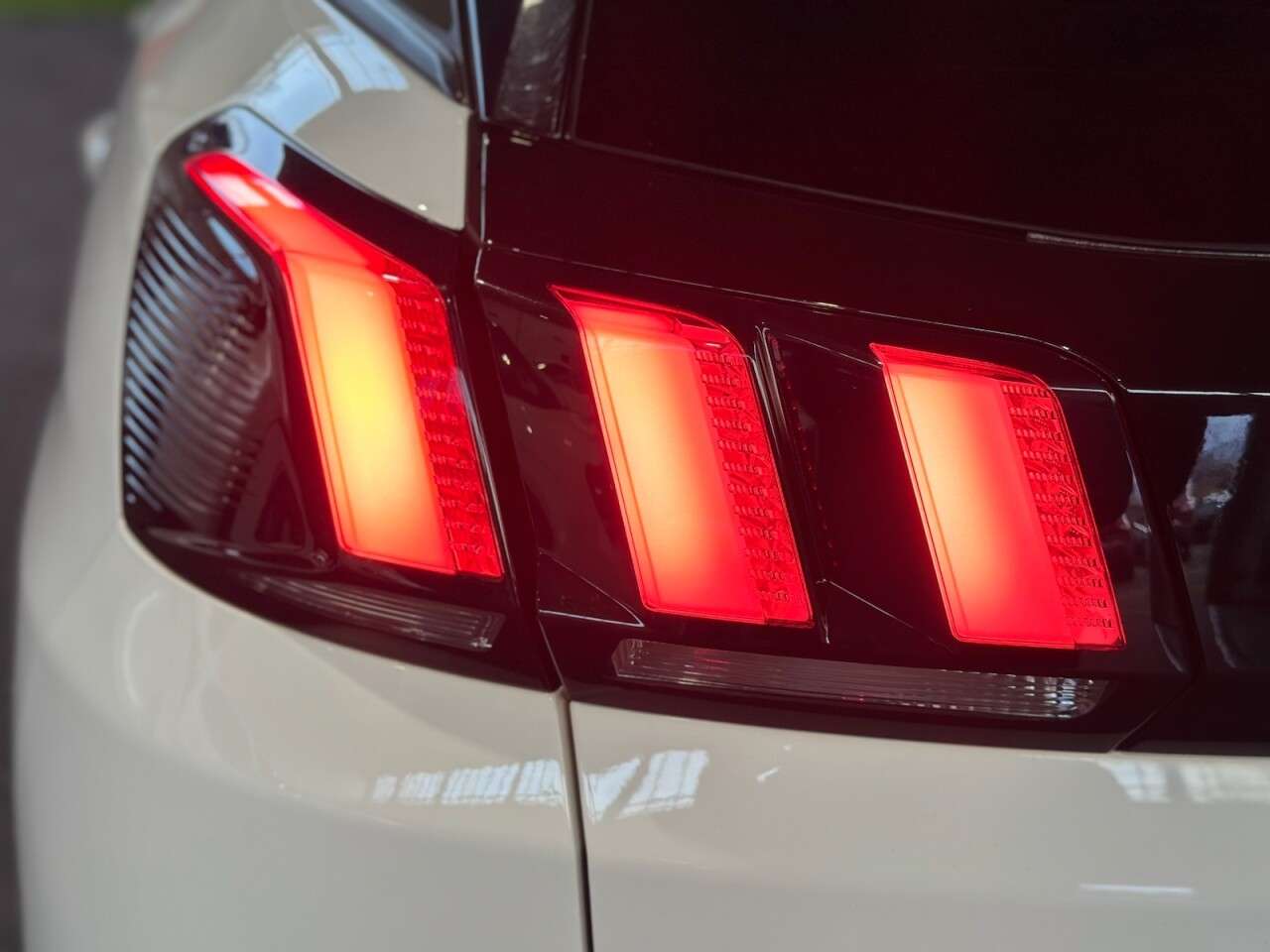 null PEUGEOT 3008 null PEUGEOT 3008