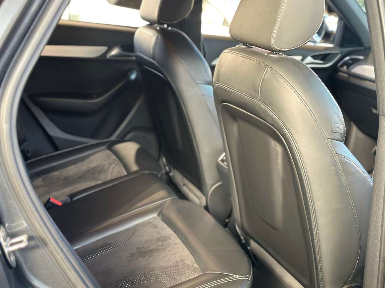 2015 AUDI Q3 2015 AUDI Q3