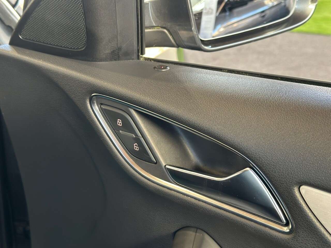 2015 AUDI Q3 2015 AUDI Q3